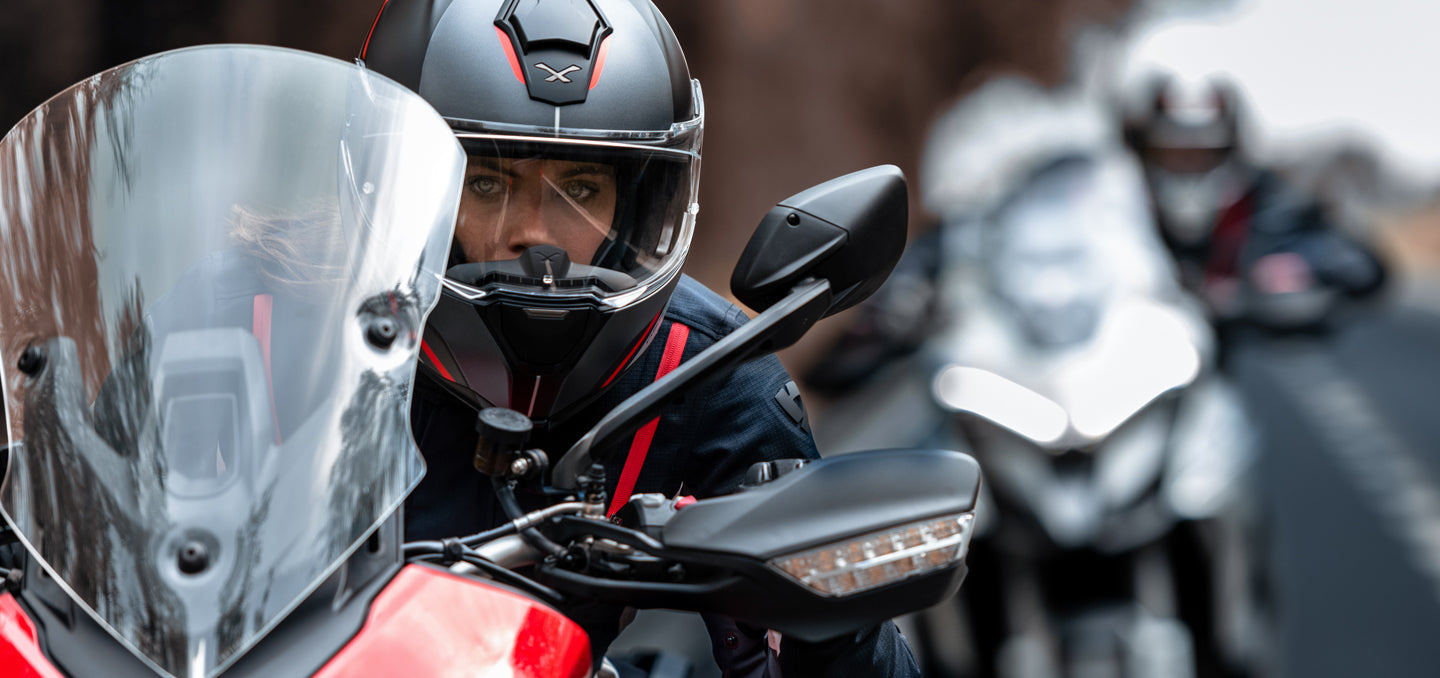 Finding Women’s Motorcycle Gear That Fits