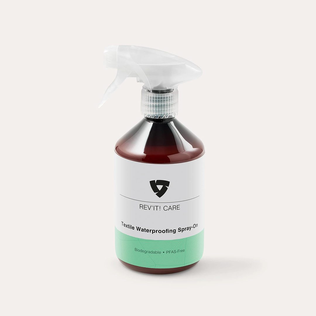 REVIT_Care_Textile_WP_Spray-On.png